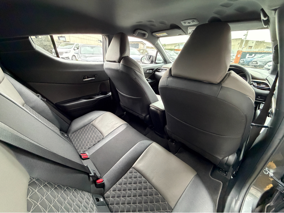 2023 Toyota C-HR HYBRID..#12 MONTH WARRANTY INCLUDED .. FINANCE AVAILABLE €22,750