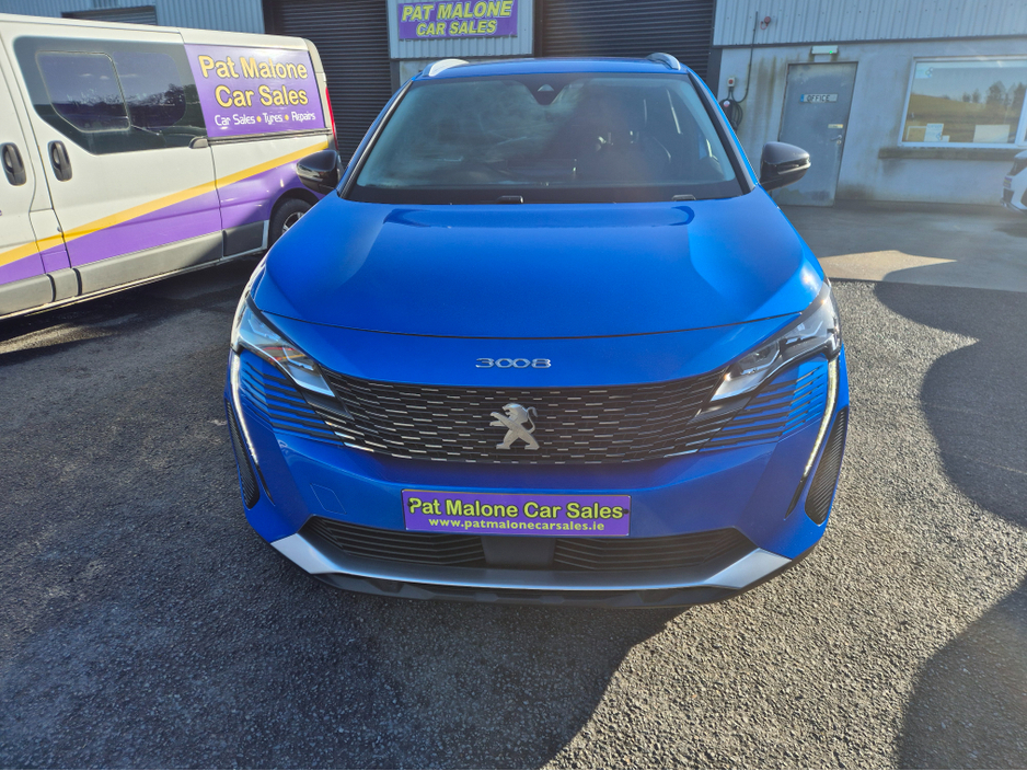 2022 Peugeot 3008 ALLURE PREMIUM B-HDI €29,950