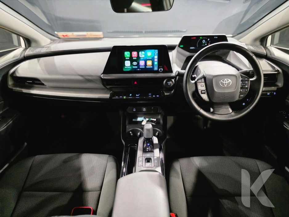 2023 Toyota Prius - image 17