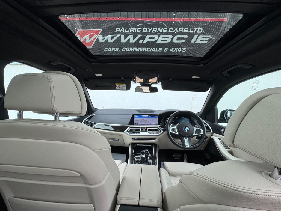 2022 BMW X5 - image 17