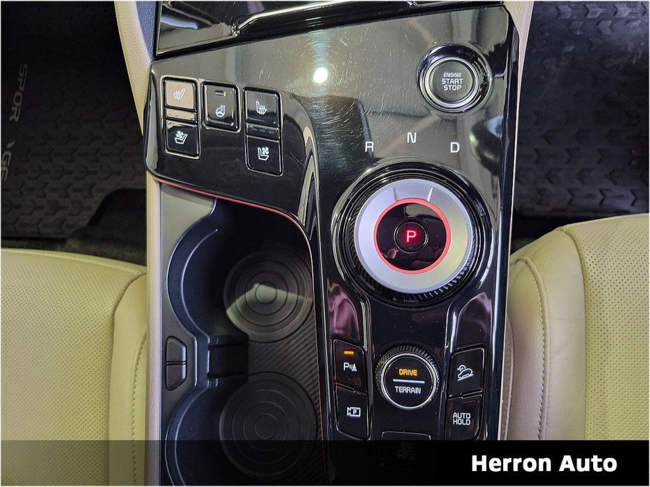 2023 Kia Sportage K4 1.6T PHEV 265PS 4X4 AUTO €34,900