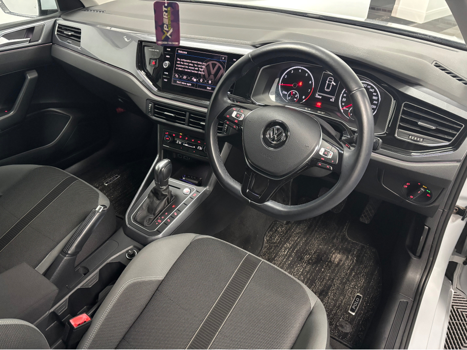 2018 Volkswagen Polo VOLKSWAGEN POLO 1.0 TSI DSG*REVERSE CAM & PARK ASSIST*ADAPTIVE CRUISE CONTROL*KEYLESS ENTRY & START*FINANCE AVAILABLE TRADE INS WELCOME*