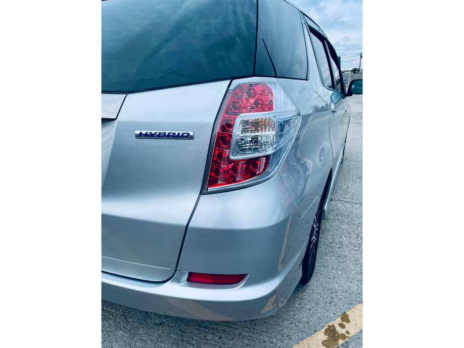 2014 Honda Shuttle - image 11