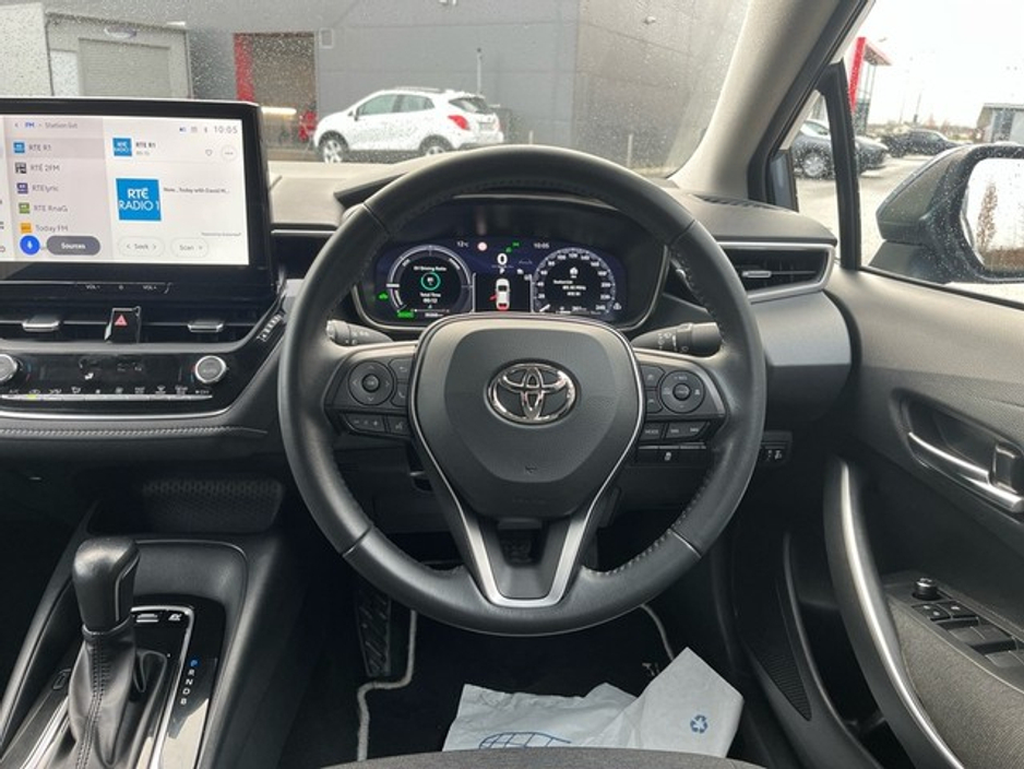 2023 Toyota Corolla LUNA 4DR SALOON AUTO €26,950