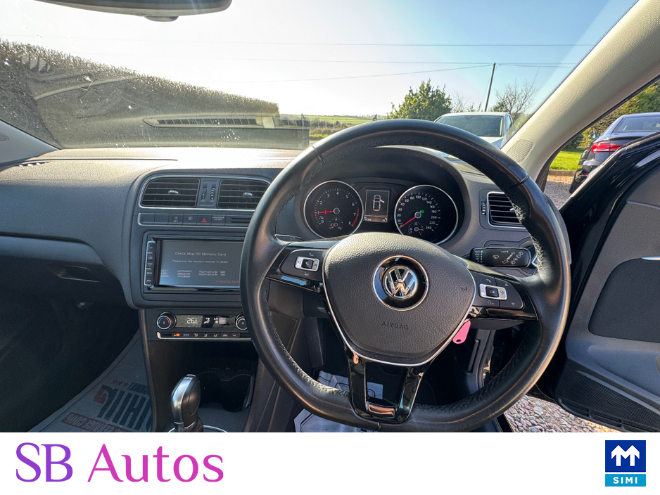 2016 Volkswagen Polo - image 11