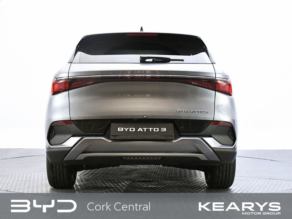 2024 BYD ATTO 3 - image 2