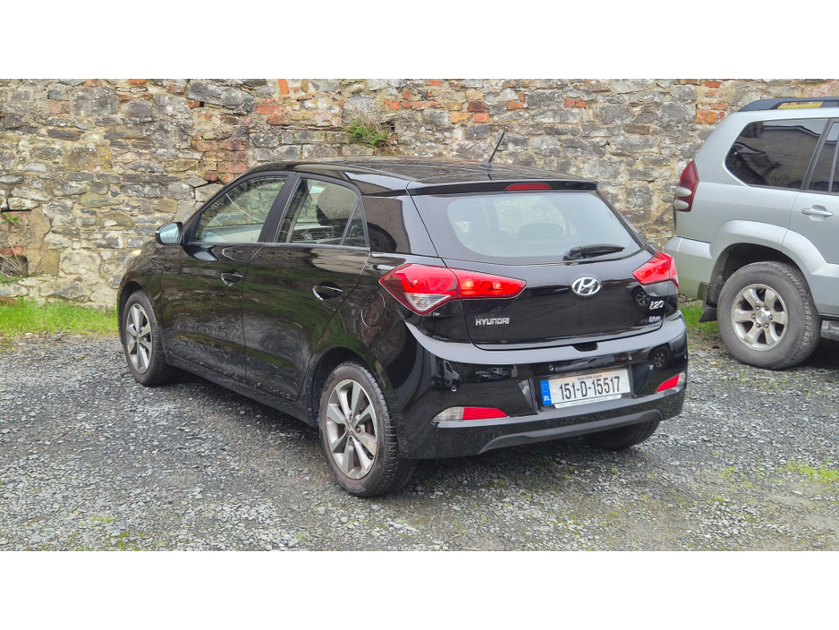 2015 Hyundai i20 - image 6