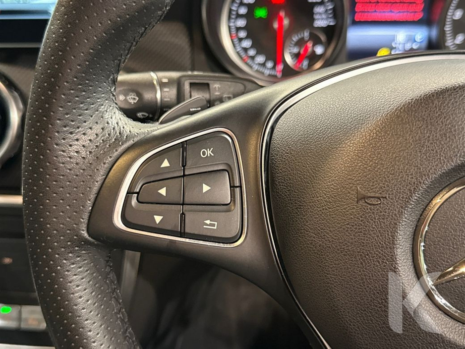 2018 Mercedes-Benz GLA Class - image 26