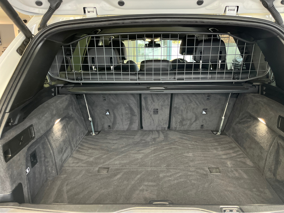 2022 BMW X5 - image 24