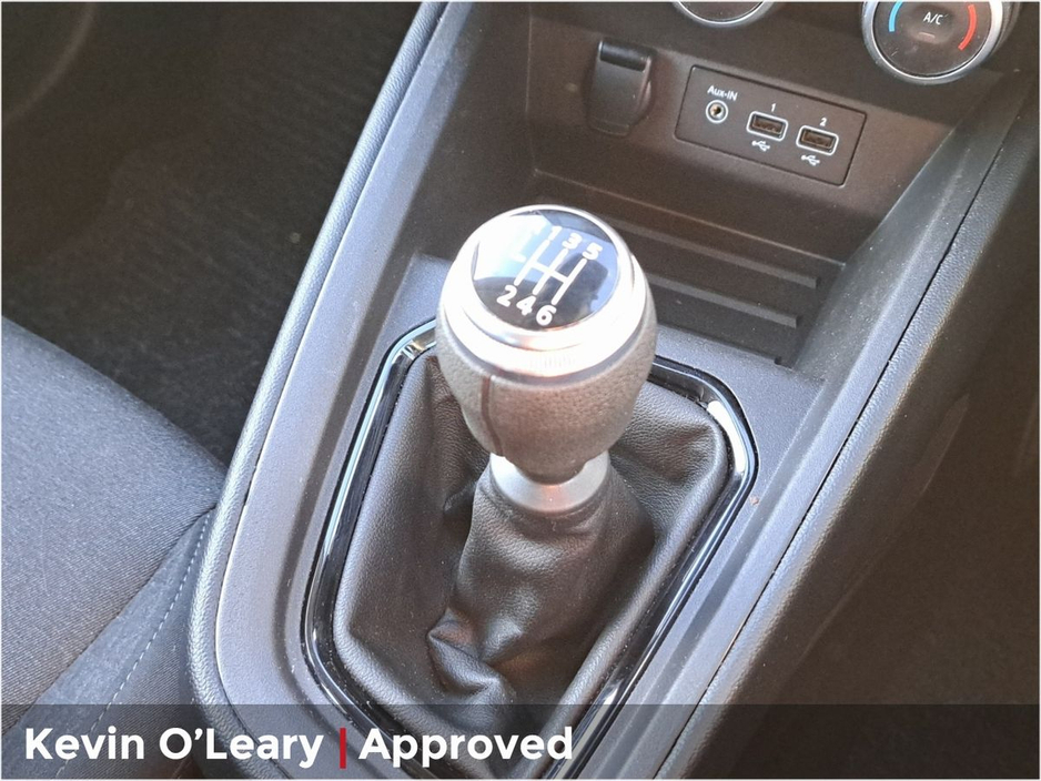 2022 Renault Clio - image 15