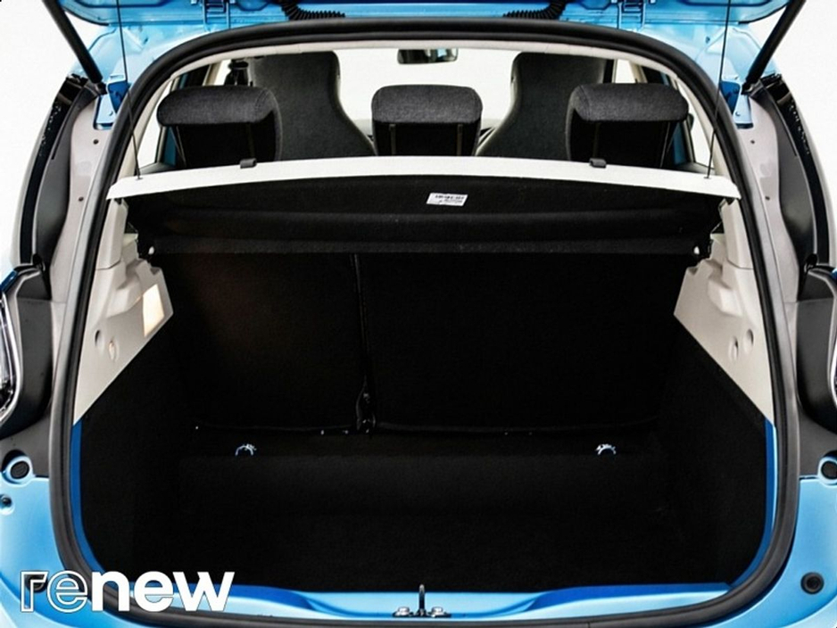 2020 Renault Zoe - image 12