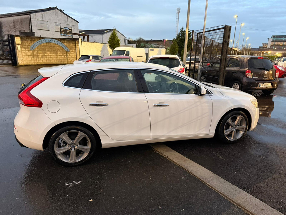 2014 Volvo V40 2.0 D4 ES AUTO €10,499