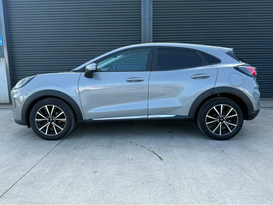 2021 Ford Puma - image 4