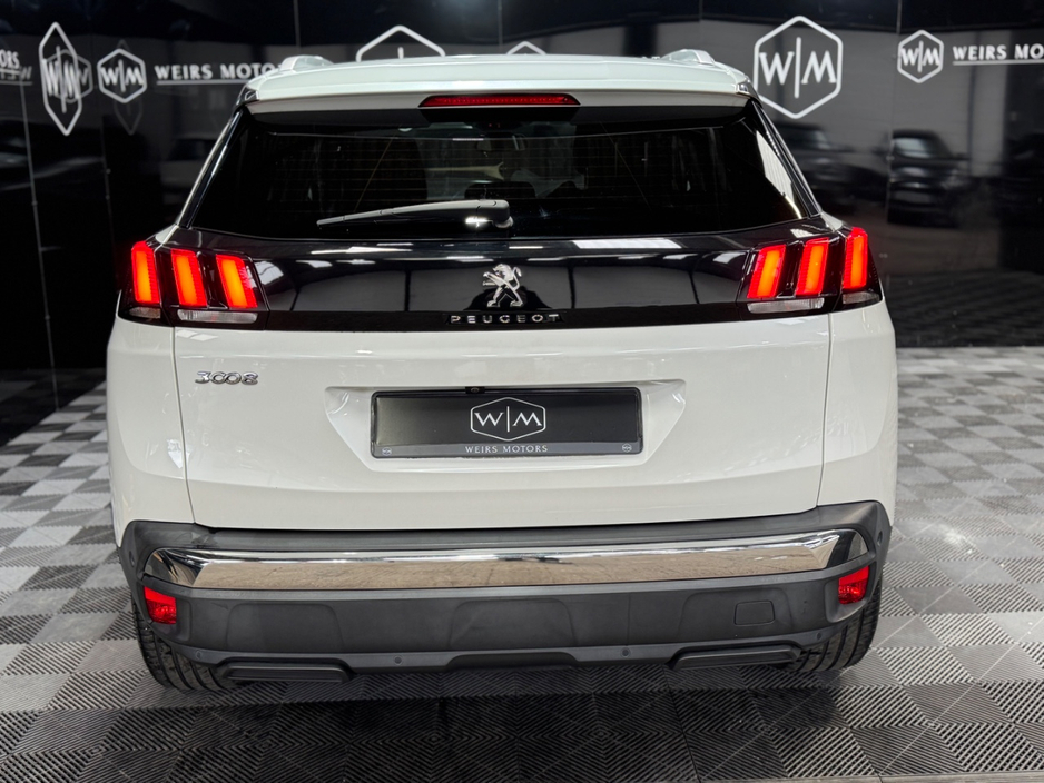 2020 Peugeot 3008 - image 10