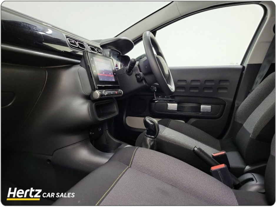 2023 Citroen C3 - image 4