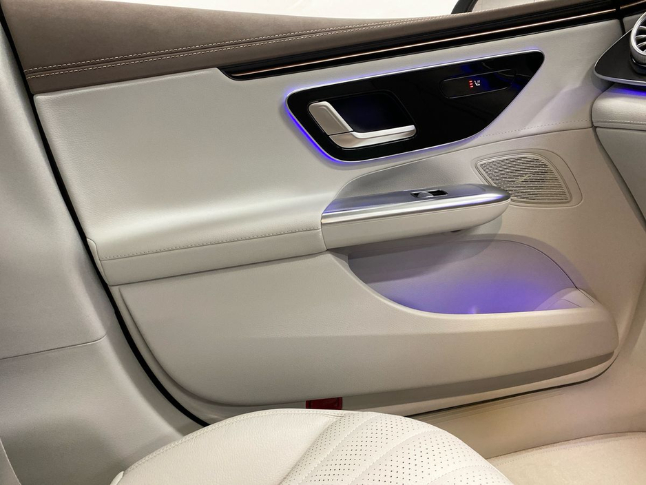 2026 Mercedes-Benz EQE EQE 300 | Heated Seats, Reversing Camera €81,473