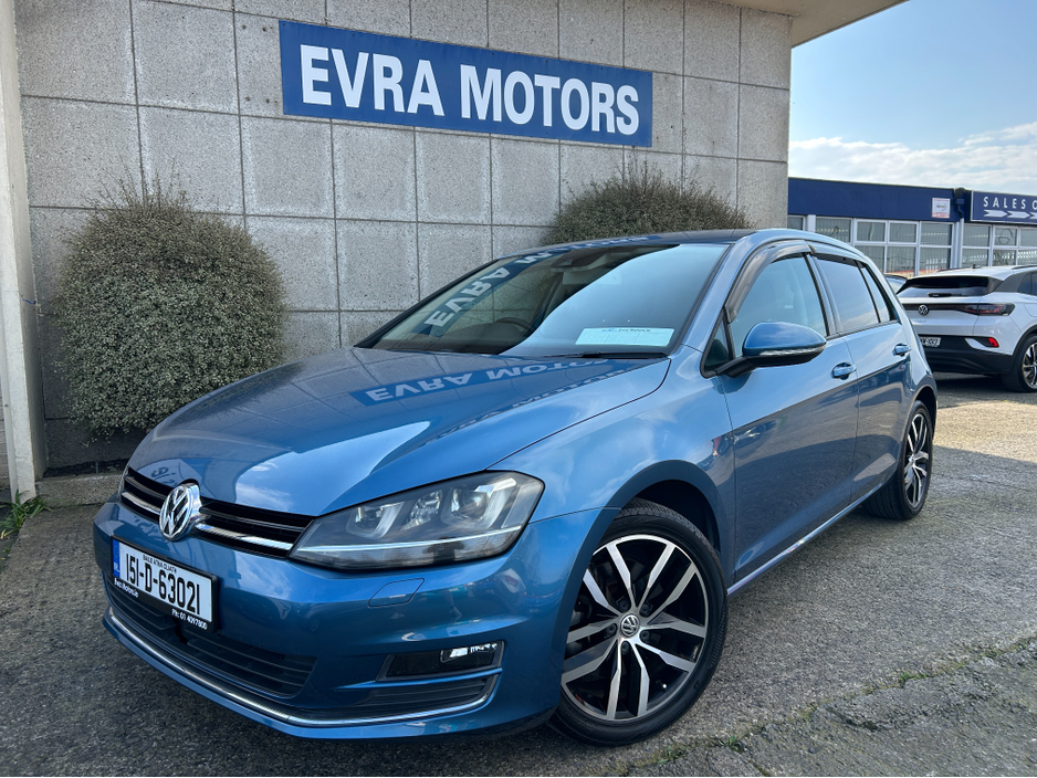 2015 Volkswagen Golf - image 15
