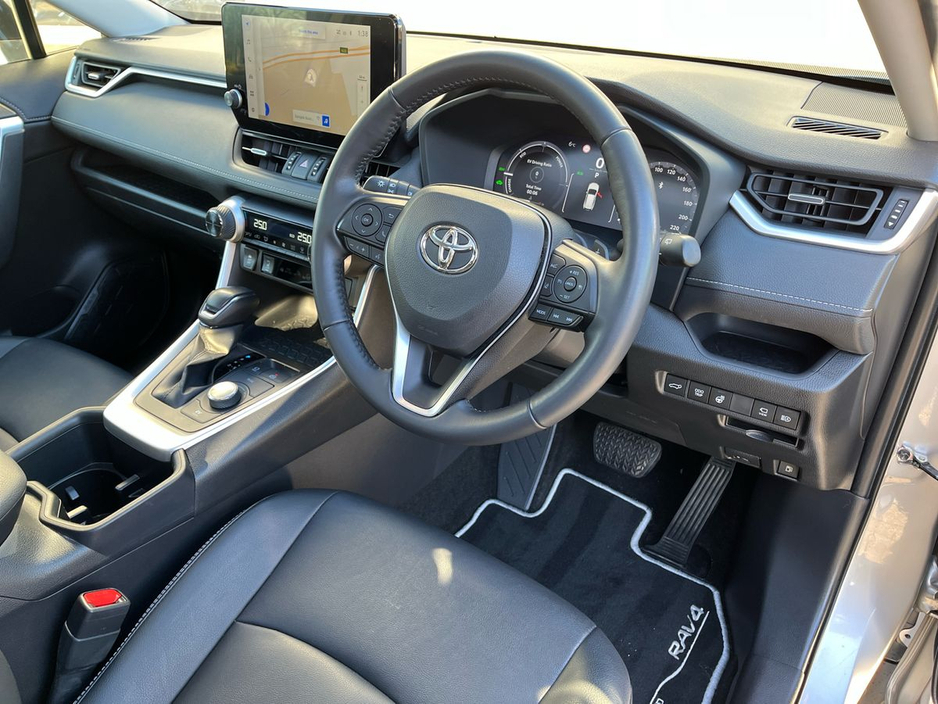 2023 Toyota Rav4 2.5 Hybrid AWD-i Platinum €44,950