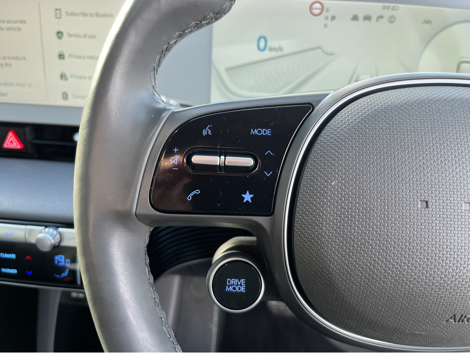 2023 Hyundai Ioniq 5 EXECUTIVE 58KW EV ELECTRIC //HEATED SEATS AND STEERING WHEEL//ADAPTIVE CRUISE CONTROL//SAT NAV//REVERSE CAMERA// €23,950