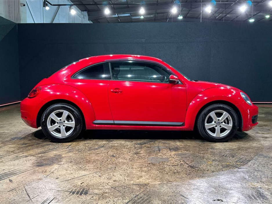 2016 Volkswagen Beetle AUTOMATIC 1.2L TSI - FACTORY ALLOY WHEELS - A/C HEATING CONTROLS €13,950