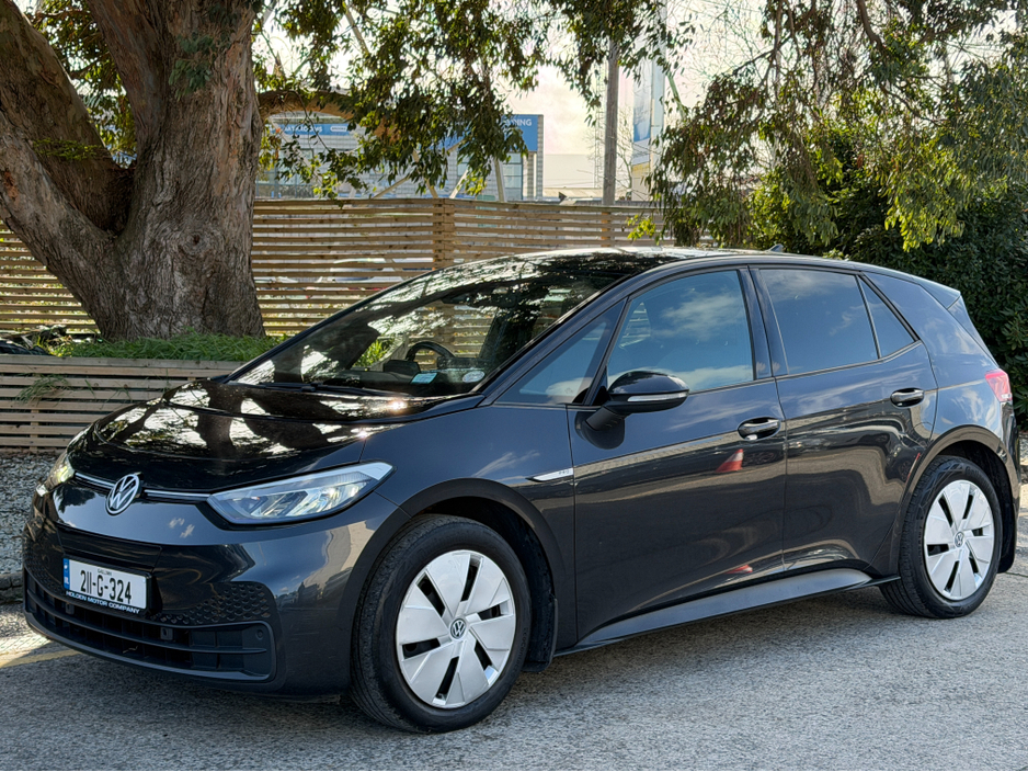 2021 Volkswagen ID.3 - image 3