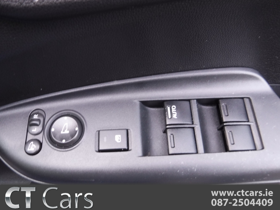 2015 Honda Fit 1.5 AUTO HYBRID ANDROID+CARPLAY €9,950