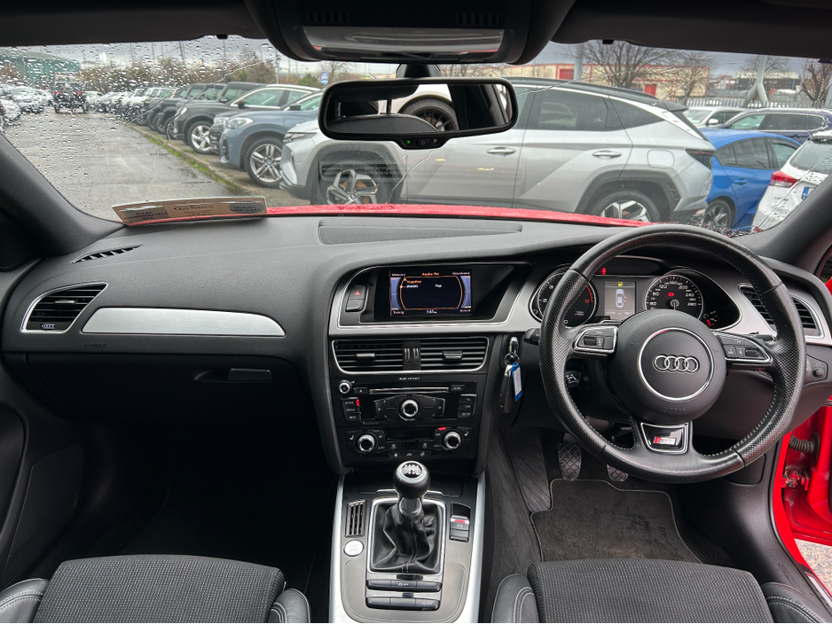 2012 Audi A4 2.0 TDI S-LINE 120BHP 4DR **HEATED SEATS** BLUETOOTH** AIR CON** €9,950