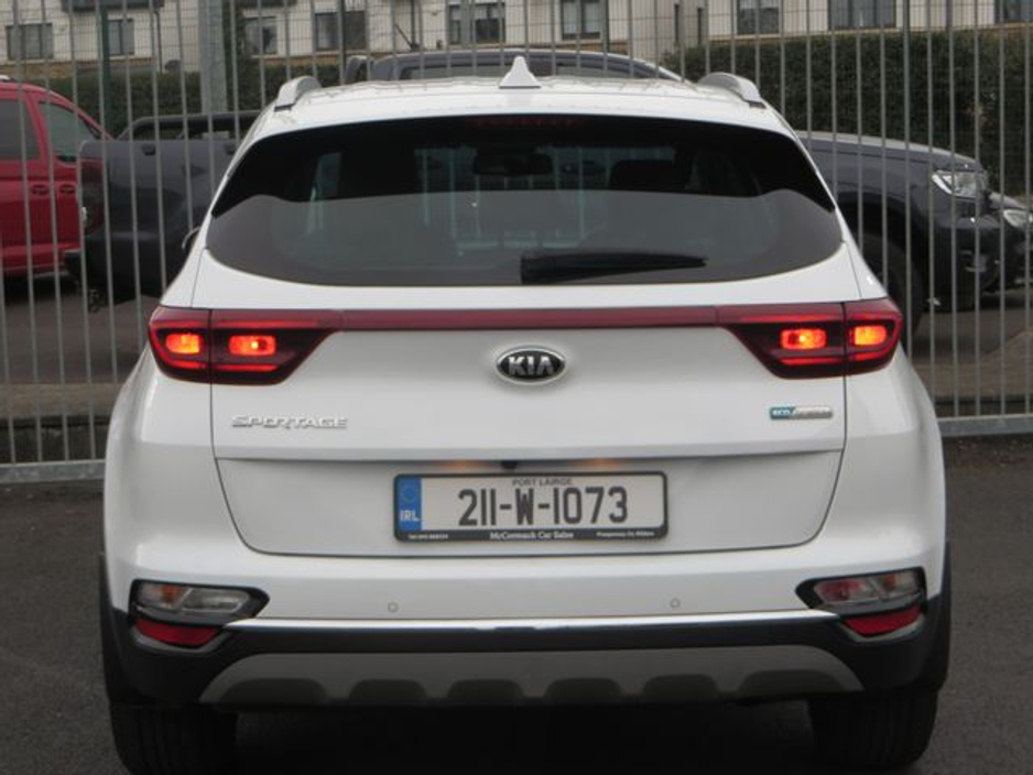 2021 Kia Sportage - image 10