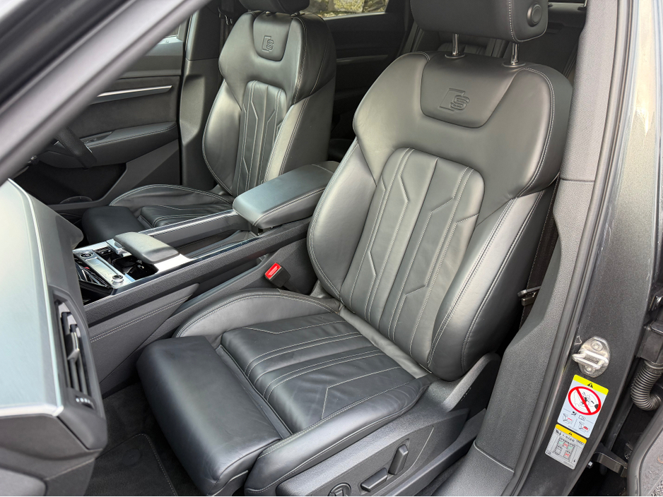 2022 Audi e-tron 55 S LINE QUATTRO COUPE//SUPERB SPEC//VERY LOW MILEAGE//IMMACULATE CONDITION//AUDI HISTORY//SIMI AND AA DEALER €35,900