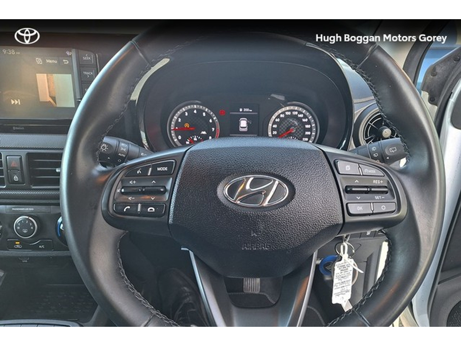 2022 Hyundai i10 - image 15