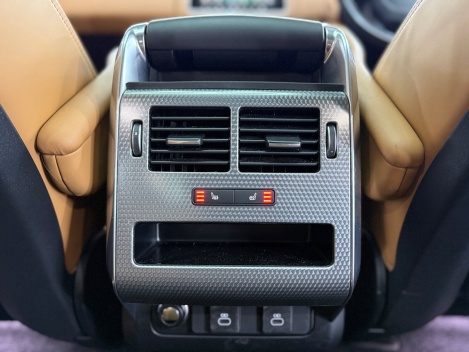 2021 Land Rover Range Rover Sport - image 22
