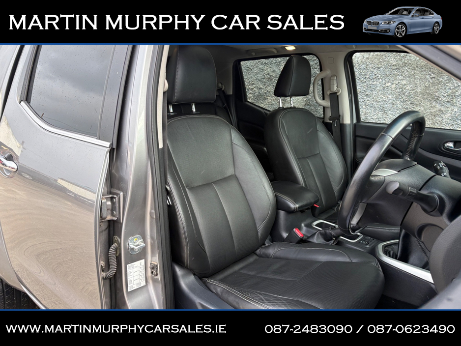 2016 Nissan Navara - image 15