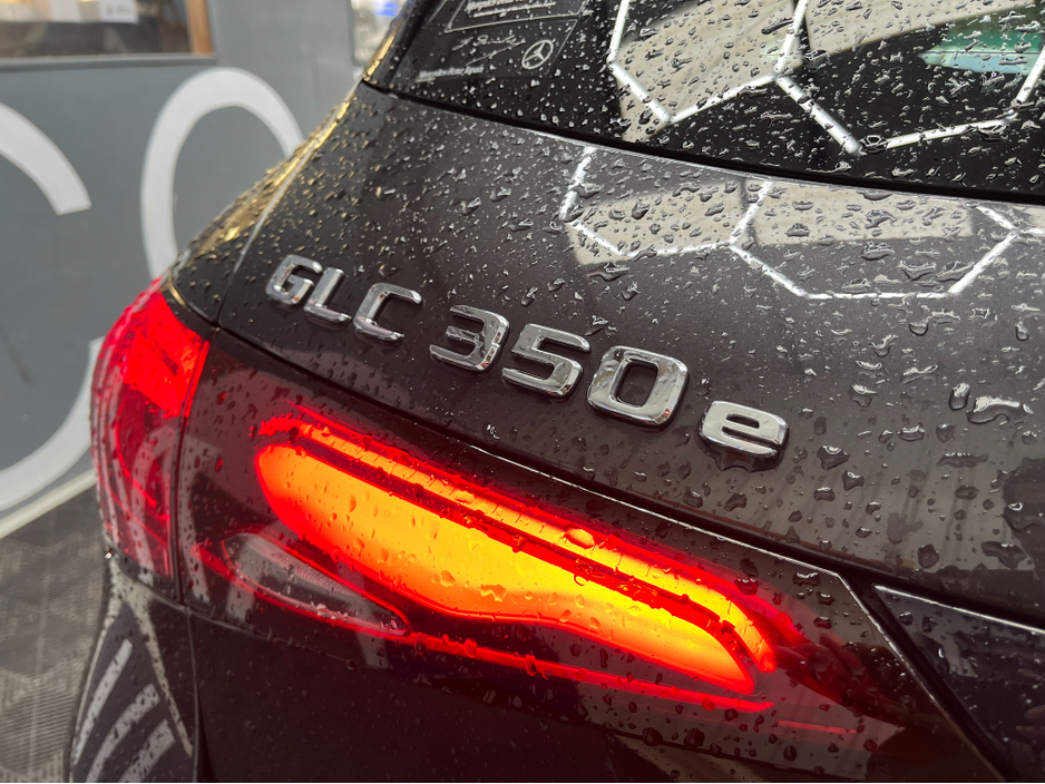 2023 Mercedes-Benz GLC Class - image 7