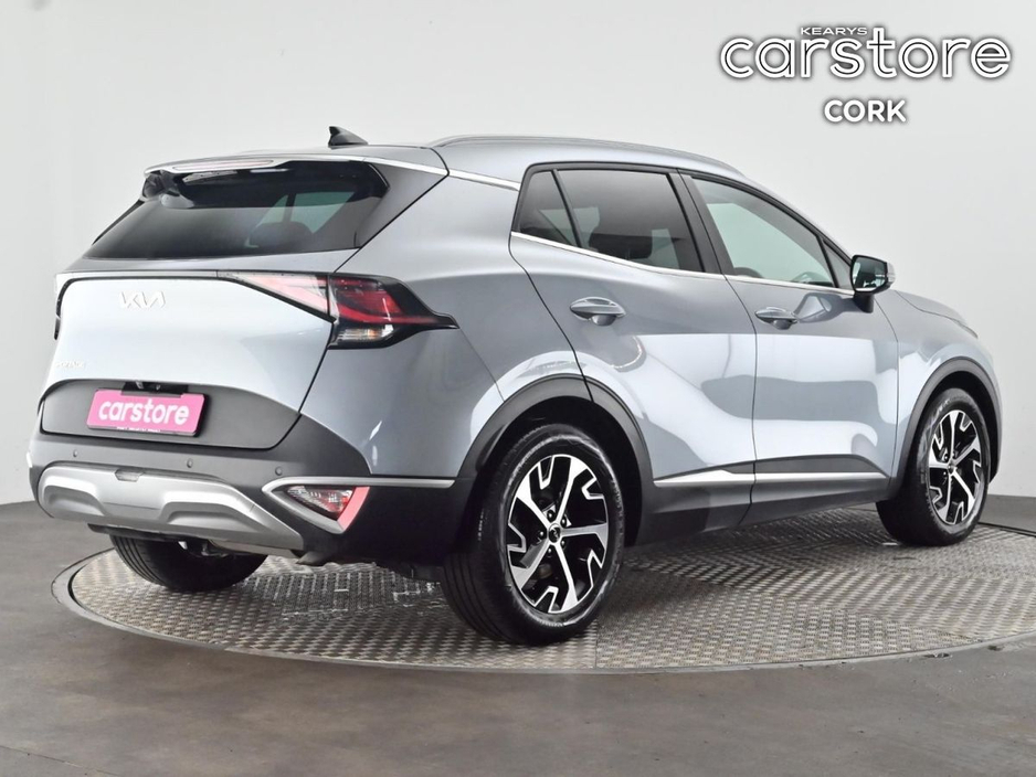 2022 Kia Sportage - image 5