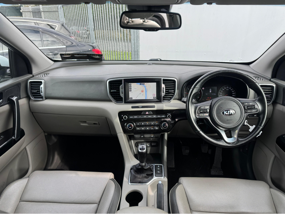 2018 Kia Sportage - image 9