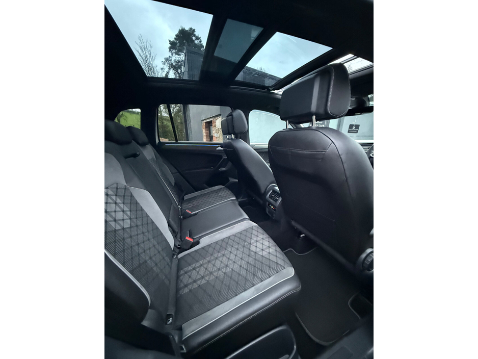 2023 Volkswagen Tiguan 2.0 TDI 150HP R-Line DSG 27.5% €49,995