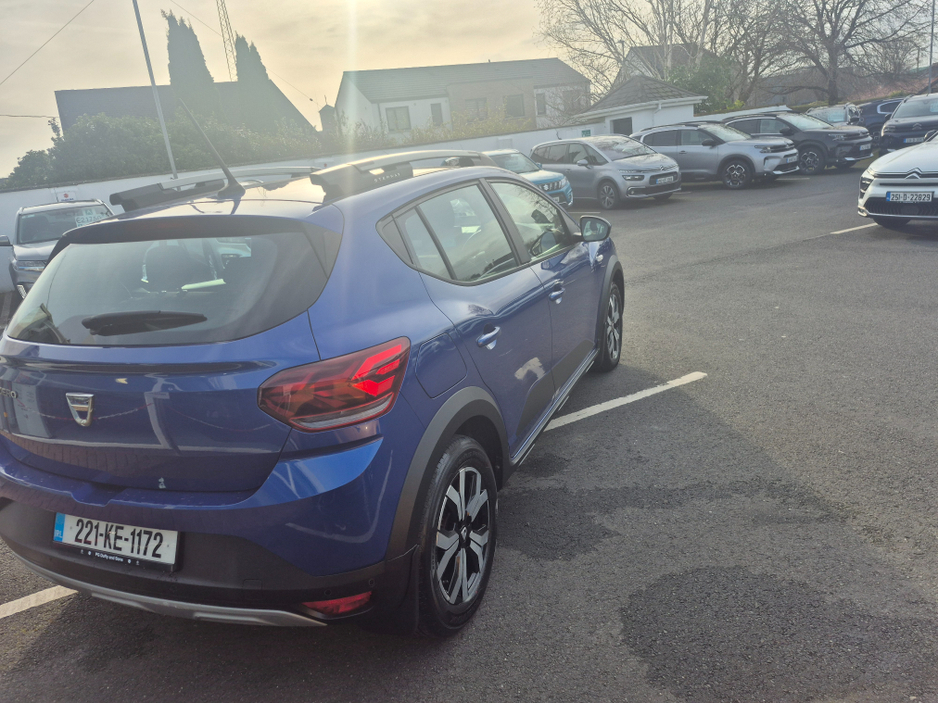 2022 Dacia Sandero - image 7