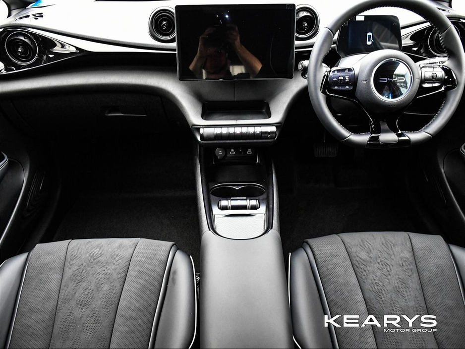 2026 BYD Dolphin - image 10