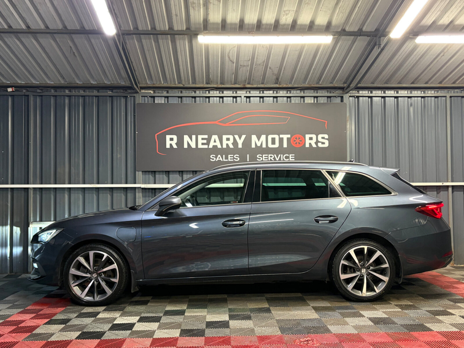 2021 SEAT Leon - image 6