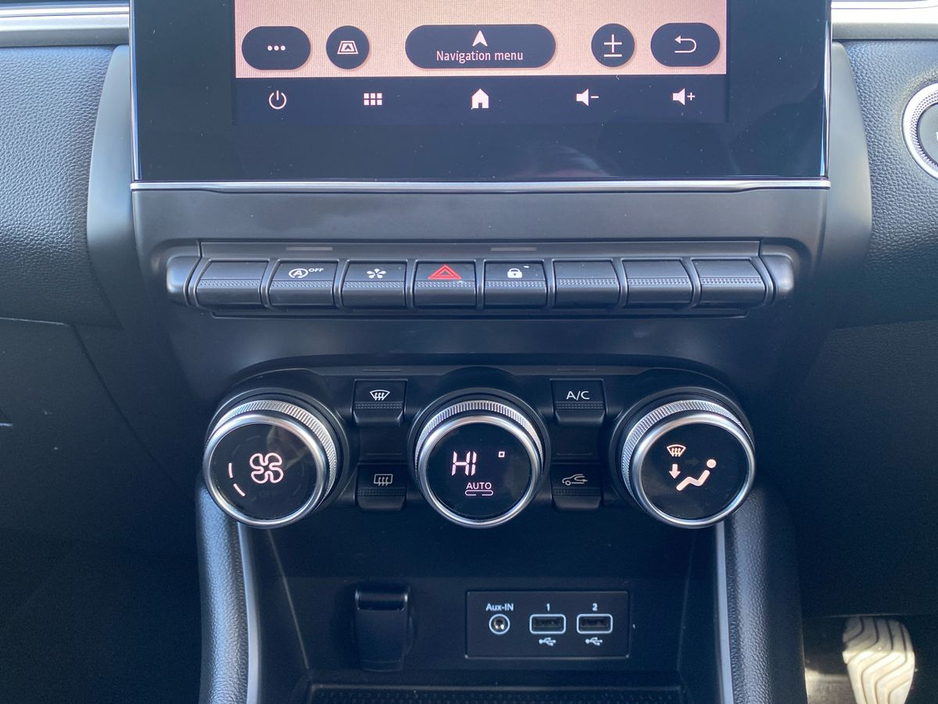 2020 Renault Captur - image 18