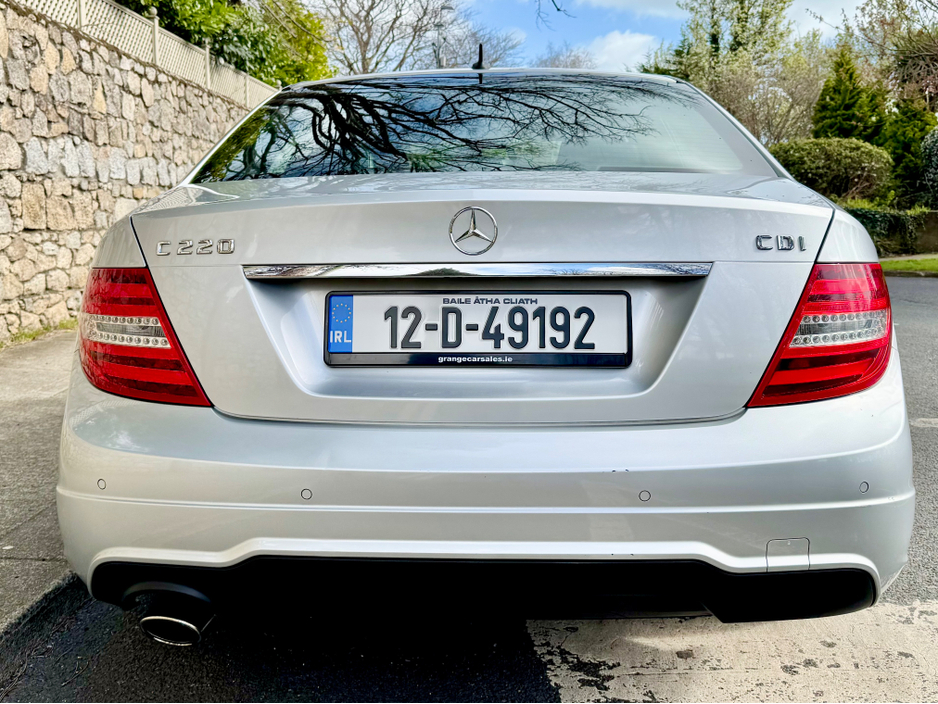 2012 Mercedes-Benz C Class - image 12