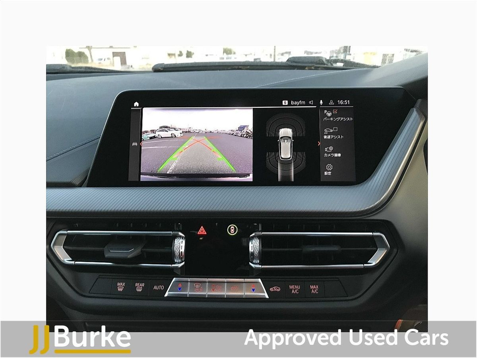 2021 BMW 1 Series - image 13