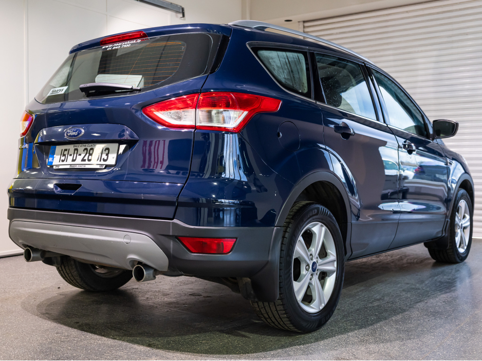 2015 Ford Kuga ZETEC 2.0 TDCI 120PS FWD 4 4DR €11,950