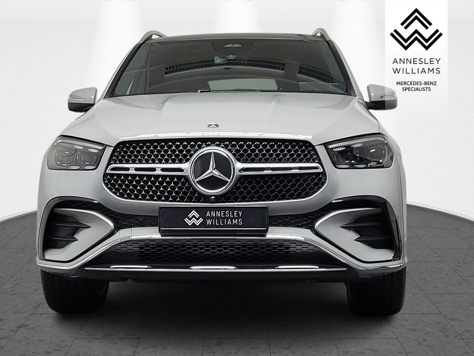 2025 Mercedes-Benz GLE Class - image 2