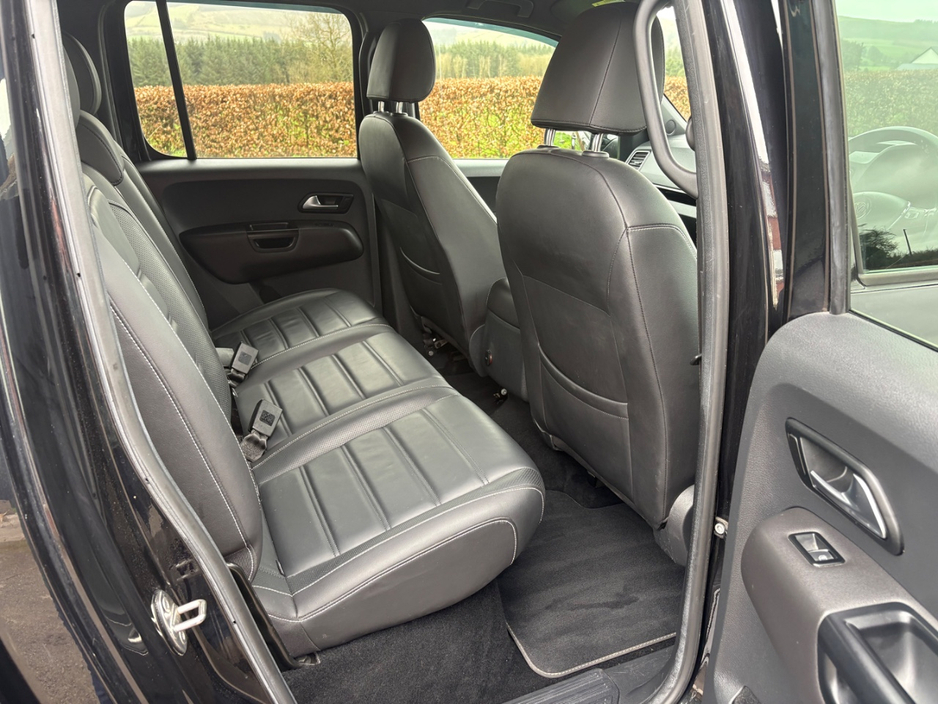 2020 Volkswagen Amarok - image 11