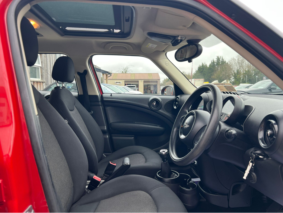 2015 MINI Countryman - image 10