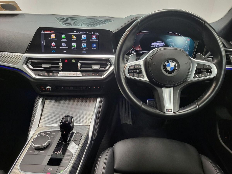 2023 BMW 4 Series - image 5