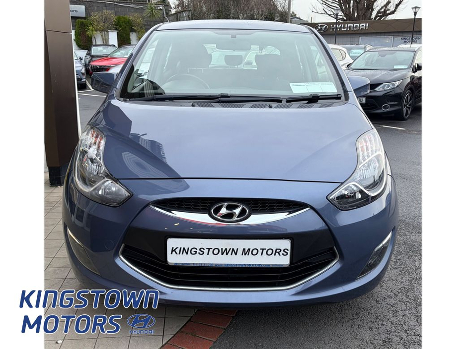 2015 Hyundai ix20 - image 2