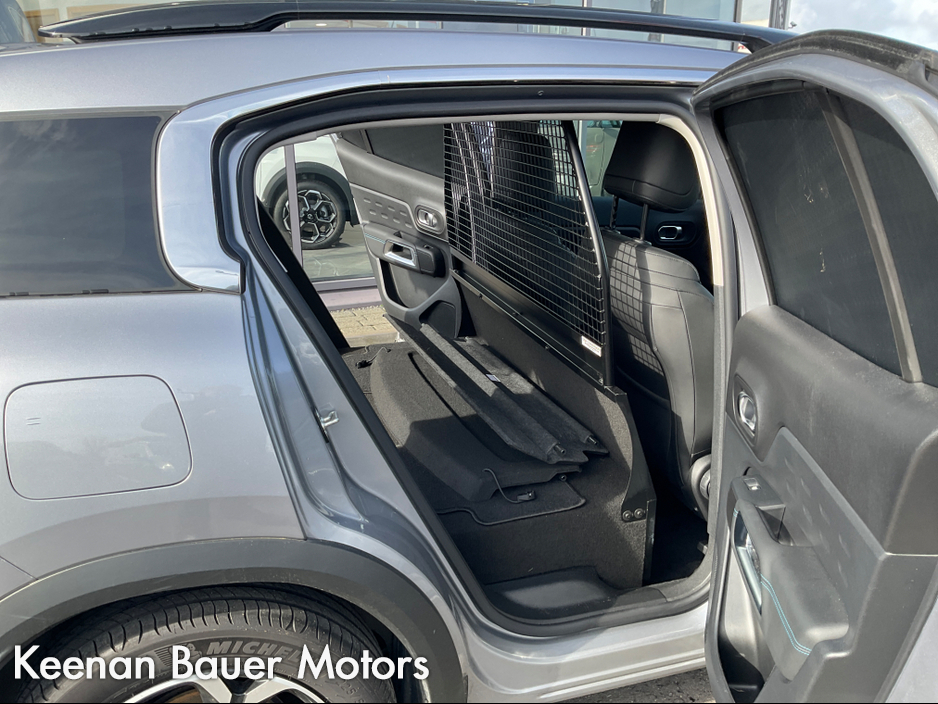 2025 Citroen C5 Aircross - image 9