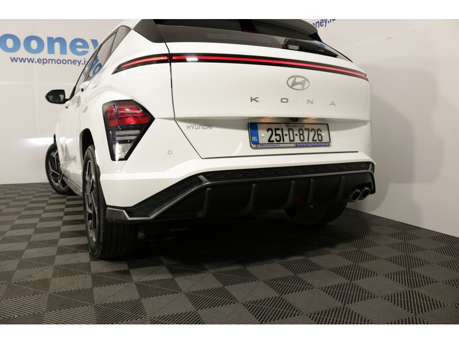 2025 Hyundai Kona - image 8